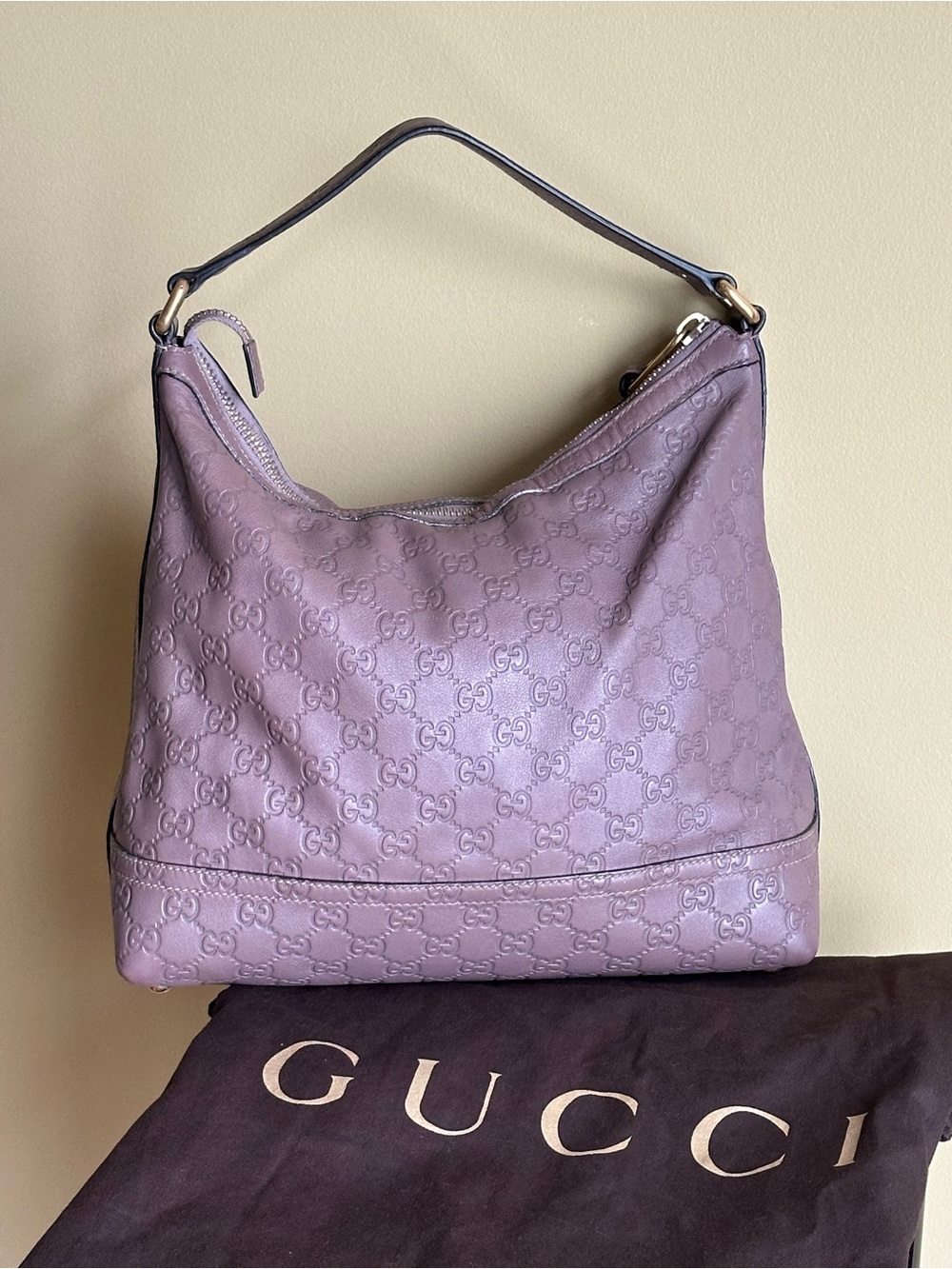 Gucci Guccissima GG Embossed Leather Hobo in Dusty Mauve